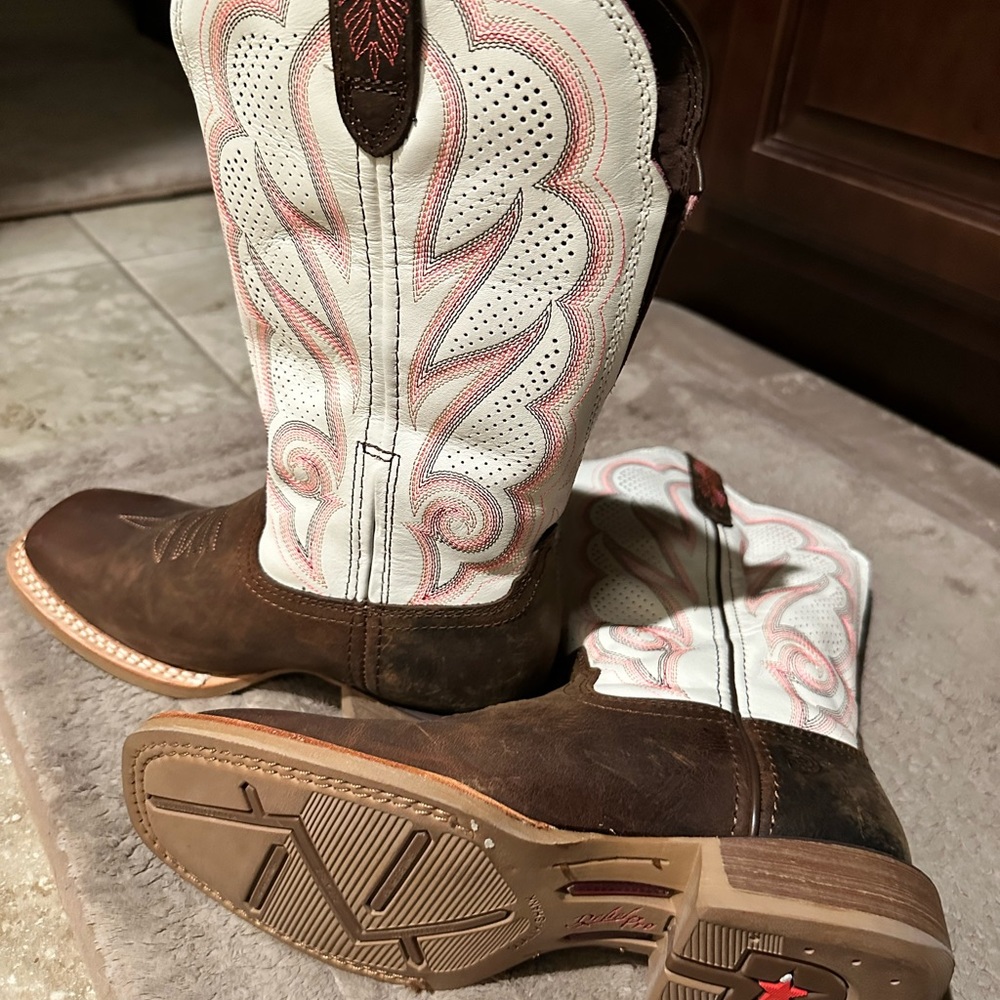 Women Durango Rebel Pro cowboy boots new